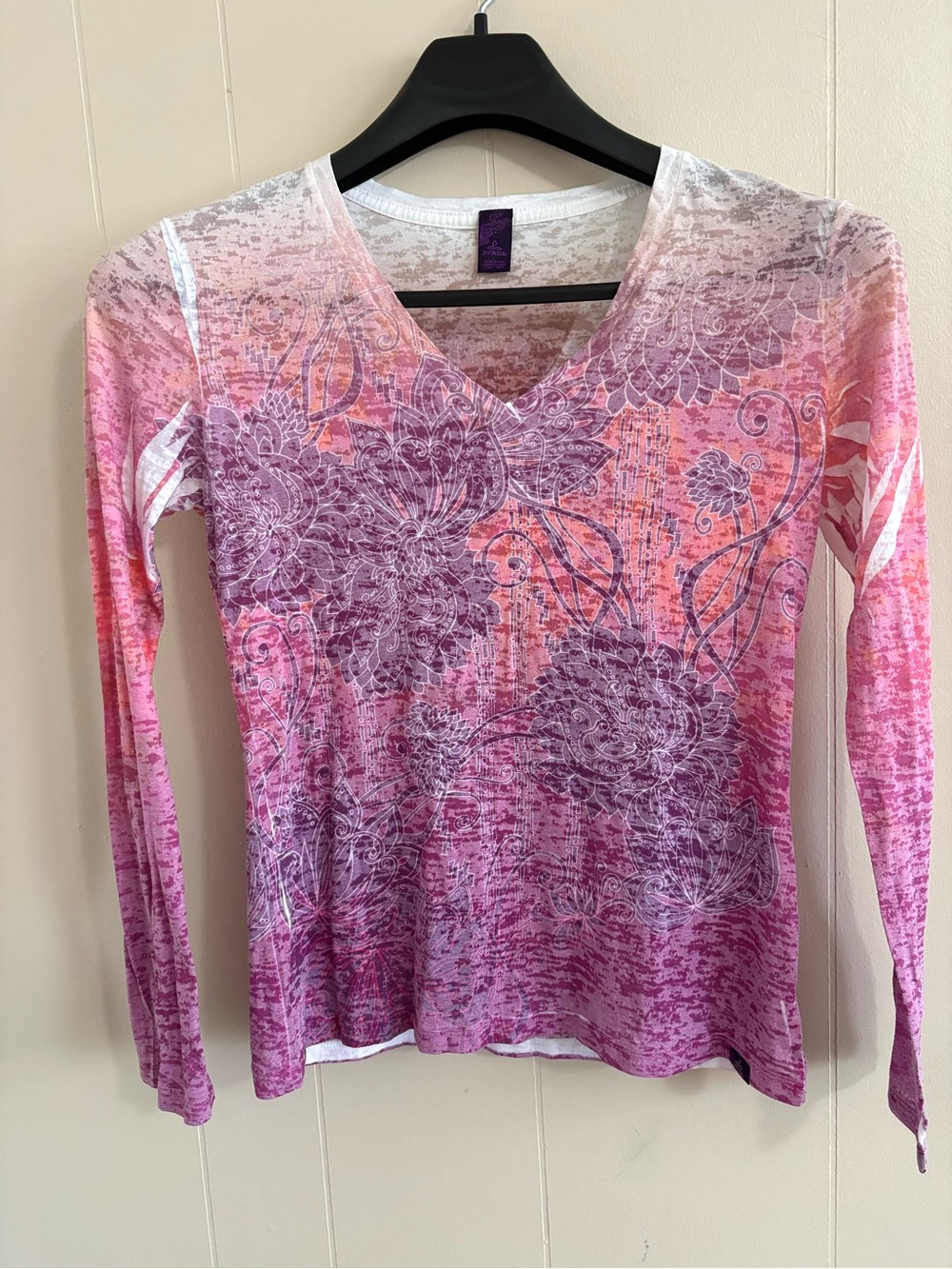 Prana Pink and Purple Floral V-Neck Long Sleeve Top large